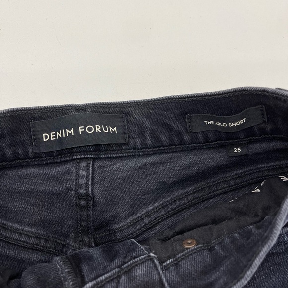 Denim Forum The Arlo Short - Picture 5 of 6